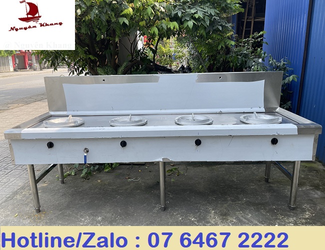 Bếp á 4 họng công nghiệp tại Thanh Hóa
